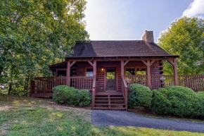 ER5 - Log Heaven - Great location! Close to all the action! cabin